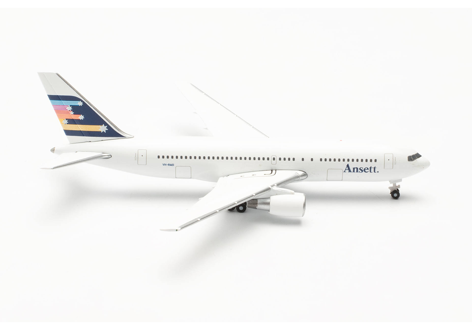 Ansett Airlines Boeing 767-200, “Southern Cross” livery - new colors – VH-RMD