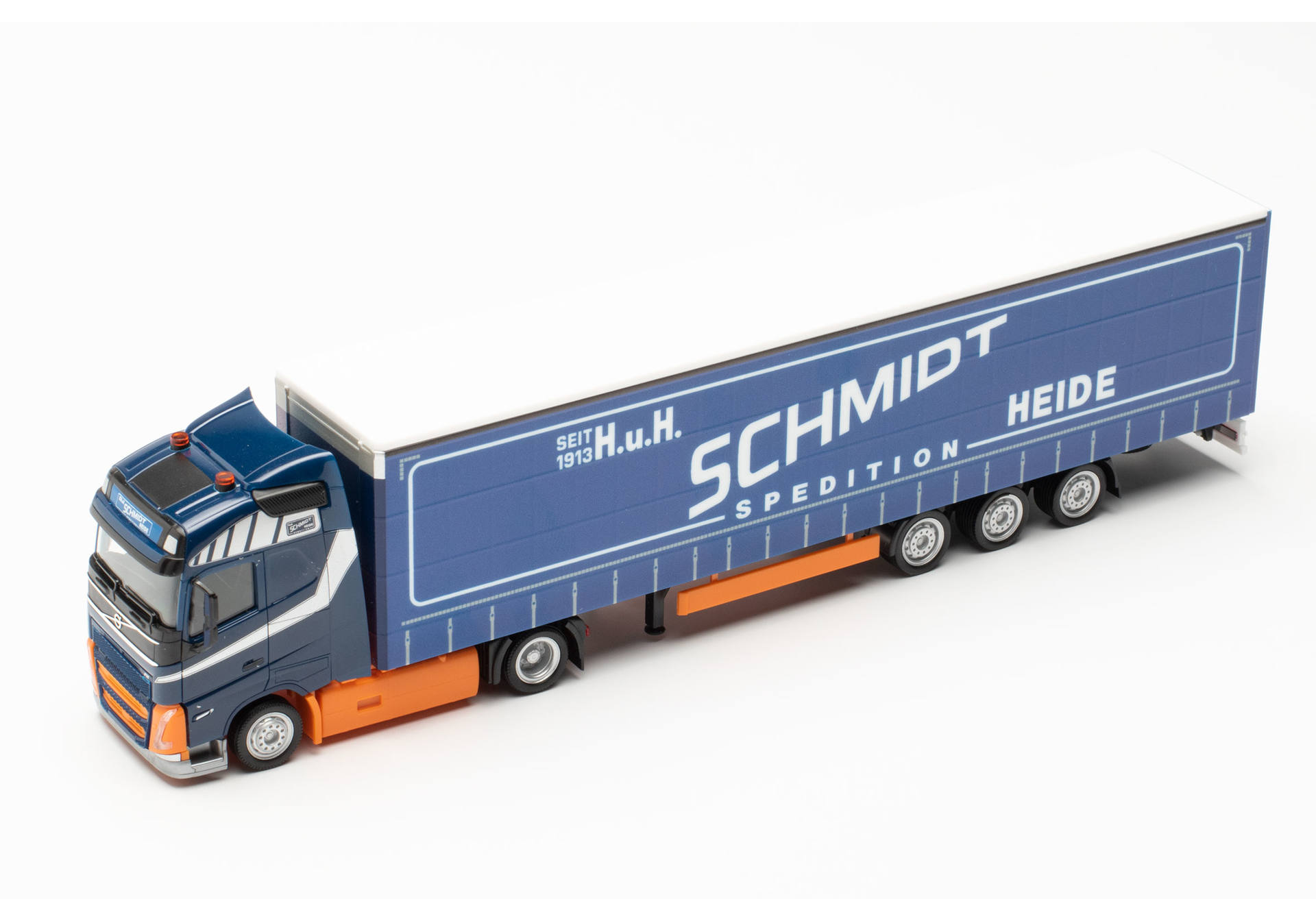 Volvo FH GL 2020 Lowliner-Sattelzug „Schmidt Heide"