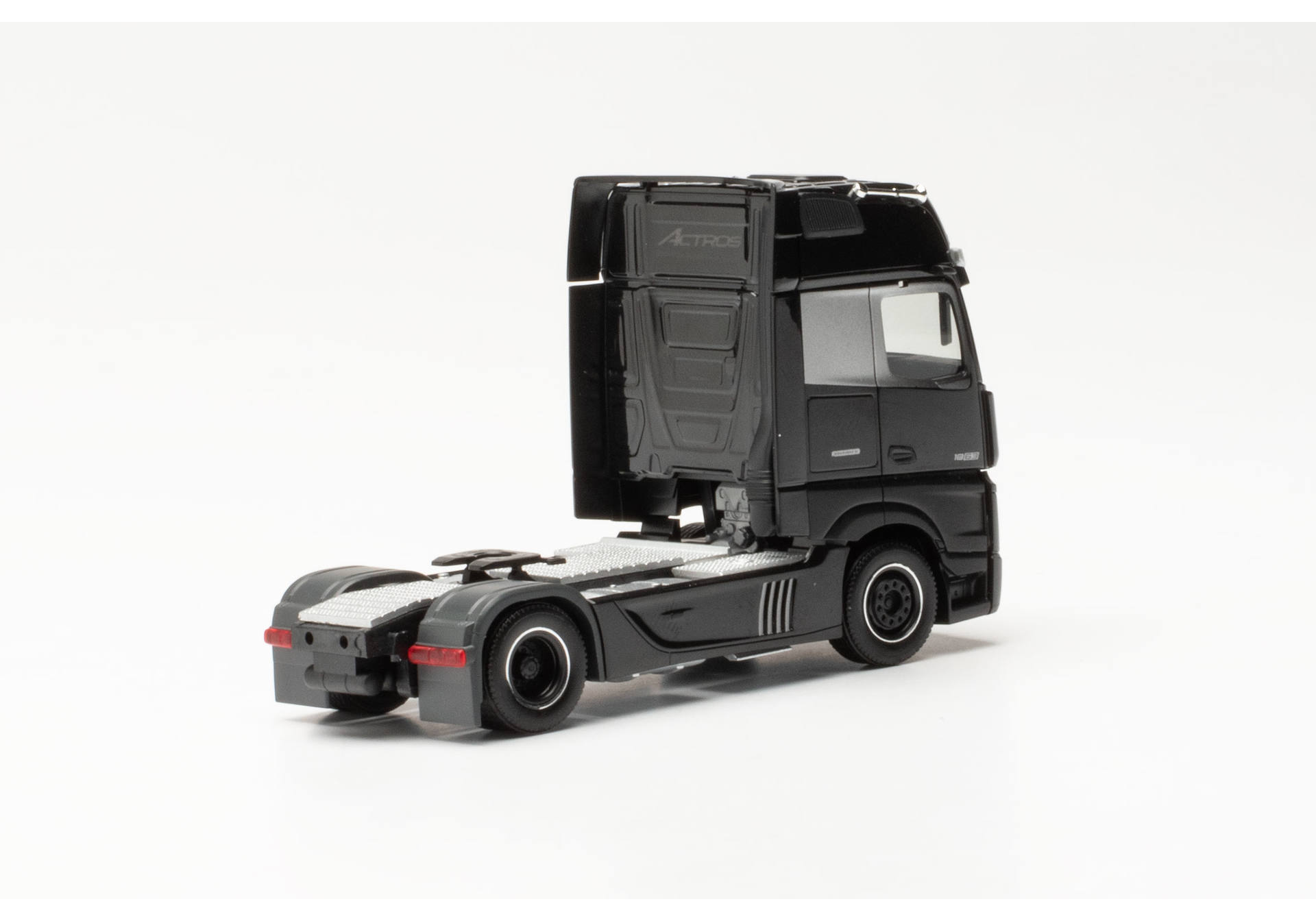 Mercedes-Benz Actros Gigaspace Zugmaschine "Edition 3", schwarz