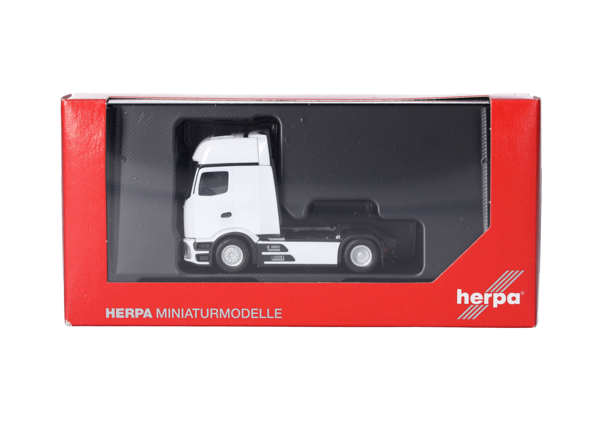 Mercedes-Benz Actros L ProCabin Gigaspace rigid tractor, white