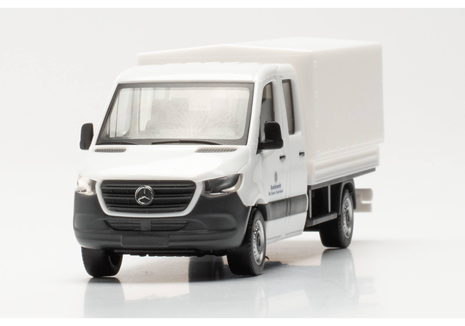 Mercedes-Benz Sprinter `18 with double cab and canvas body „Bundeswehr Fuhrpark Service“